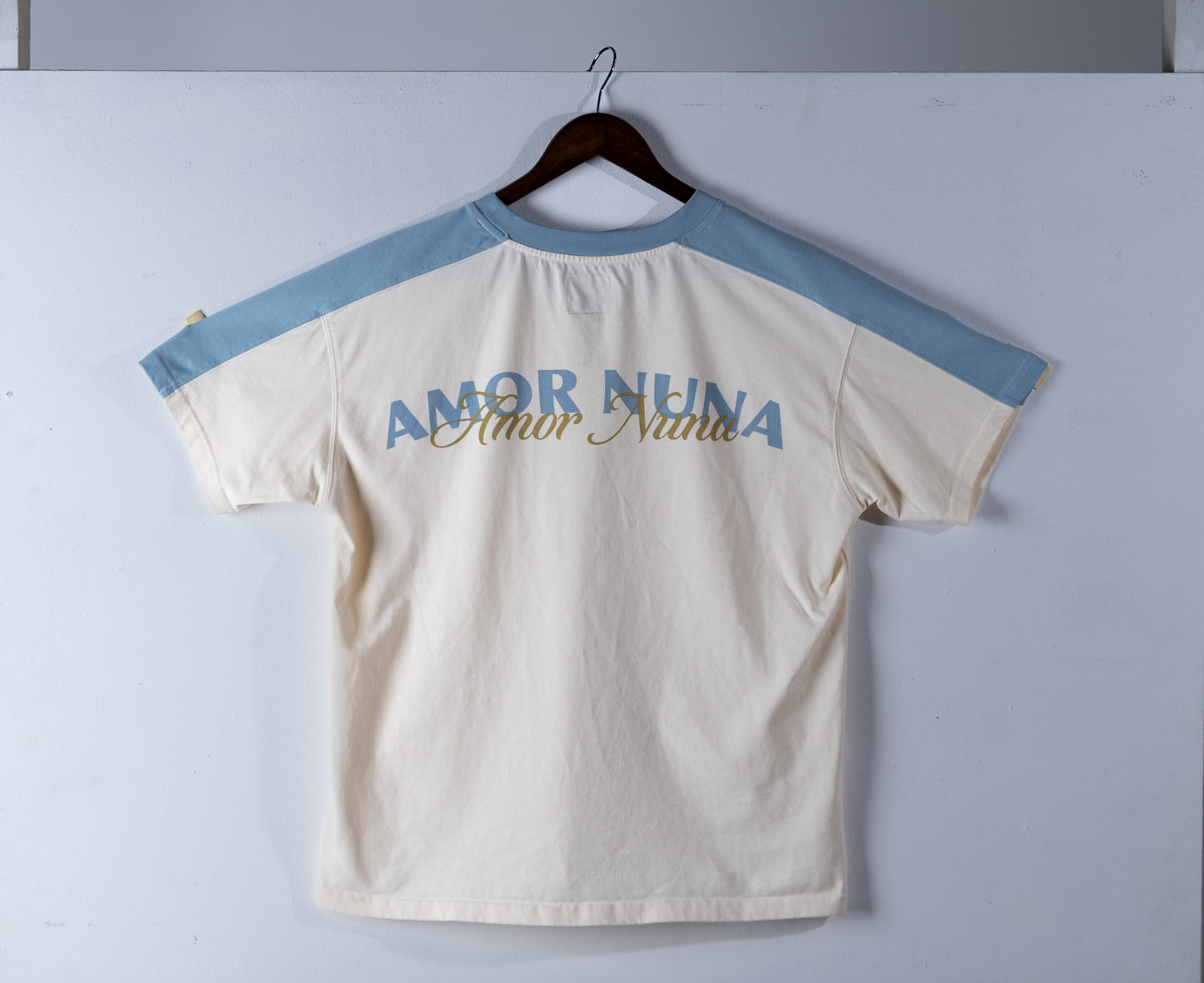 Nuna Heritage Tee: Ash Blue